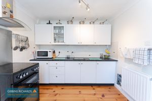 Kitchen- click for photo gallery